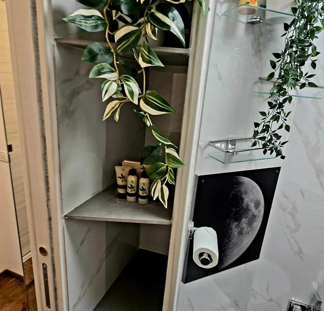Hotel Casa Storica Piazza 5 Giornate Milano Italia